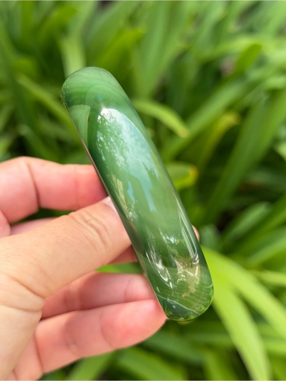 66.5mm inner diameter green banded agate bangle 1750